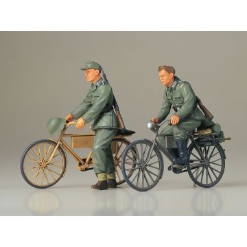 1/35 Tamiya German Soldiers with Bicycles (THC35240)