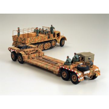 1/35 Tamiya FAMO and Tank Transporter (THC35246)