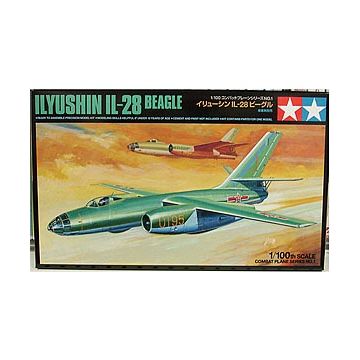 1:100 Tamiya ILYUSHIN IL-28 BEAGLE LTD (THC61601)