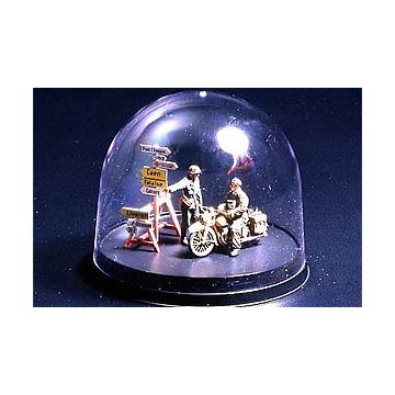 Tamiya Display Case J - Dome Type (THC73012)