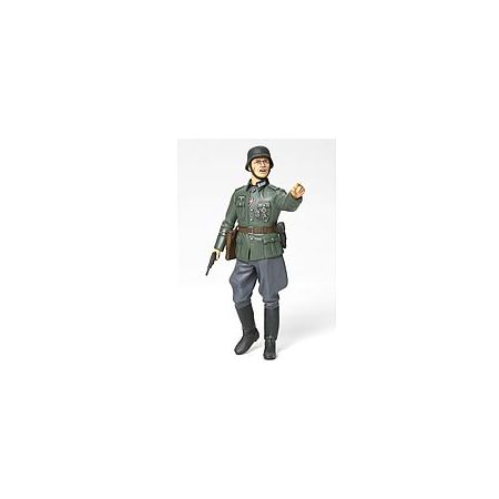 1/16 Tamiya German Field Commander