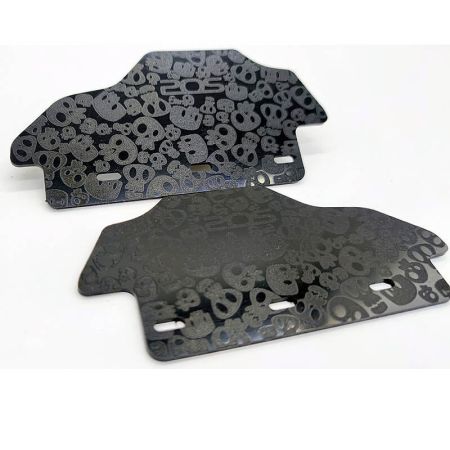 Phase 1 RC Mudguards Arrma Kraton / Outcast 4S V2 Skull Design (P1RC-AR042)