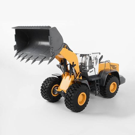 RC4WD 1/14 Earth Mover 870K Hydraulic Wheel Loader (Yellow And White) (VV-JD00031)